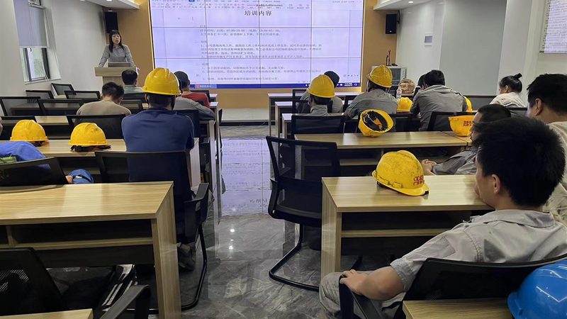 成都职业培训哪个专业好考公务员