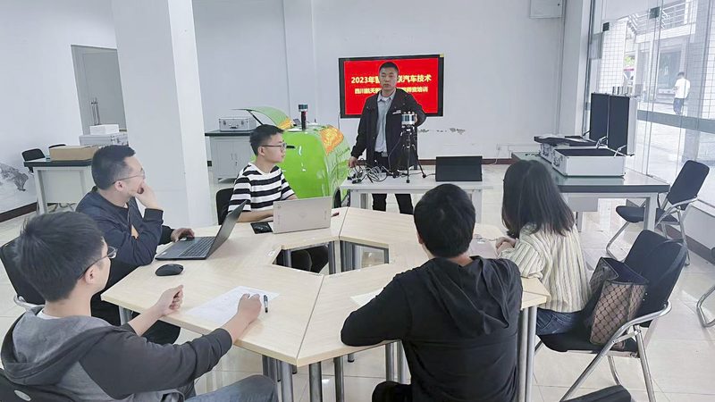 叉车培训，拿证时间揭秘